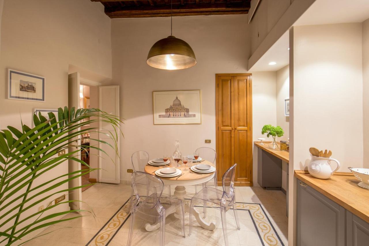 Apartamento Trevi Ab Aeterno - Amazing View Of The Trevi Fountain Roma Exterior foto